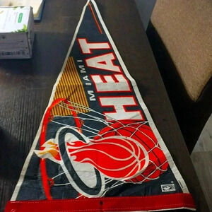 2000 Miami Heat banner..Vintage.